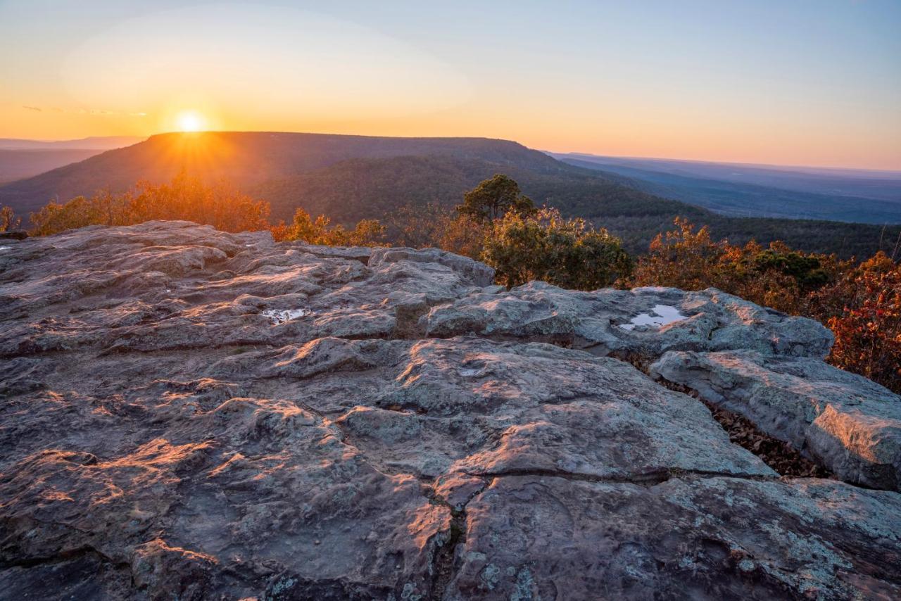 Nebo'S Foot, Hiking And Biking Escape With Game Shed Villa Dardanelle Exterior foto